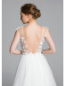 3D Flower Appliques Tulle V Back Wedding Dress With Pockets